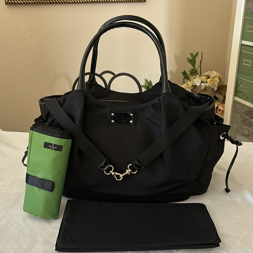 KATE SPADE ♠️ AUTHENTIC DIAPER BAG- BLACK WITH GOLD COLOR HARDWARE - Picture 5 of 17